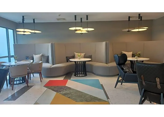 950 Ahm At Acqua Manila