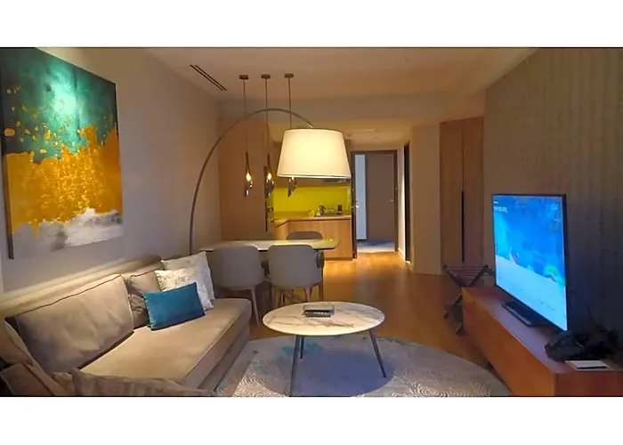 950 Ahm At Acqua Hotel